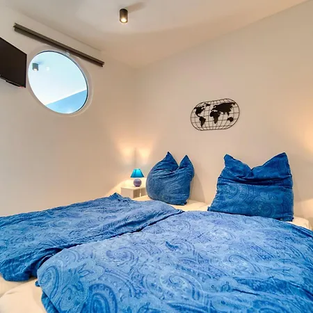 - Haus P, App 0peg02 Apartment *